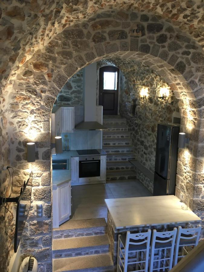Elata Stone House Villa ภายนอก รูปภาพ