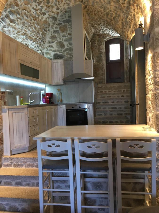 Elata Stone House Villa ภายนอก รูปภาพ